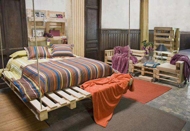 Tái chế gỗ thừa thành chiếc giường ngủ thông minh
