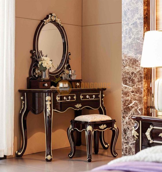 Những mẫu bàn trang điểm phòng ngủ đẹp phong cách tân cổ điển