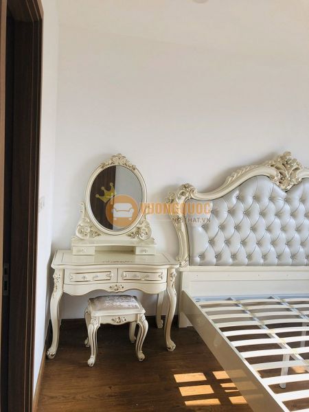 Những mẫu bàn trang điểm phòng ngủ đẹp phong cách tân cổ điển