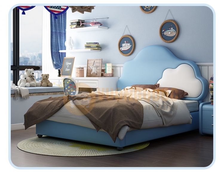 Giường ngủ màu xanh cho bé trai với thiết kế đơn giản 