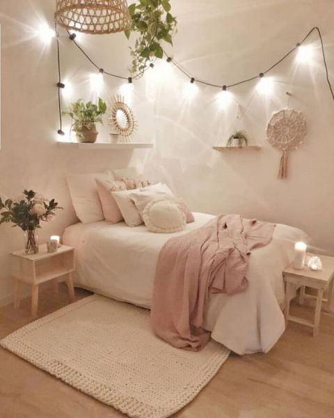 Trang trí phòng ngủ đơn giản với thiết kế không thể đơn giản hơn 